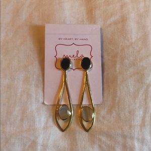 Dewdrop Earrings in White